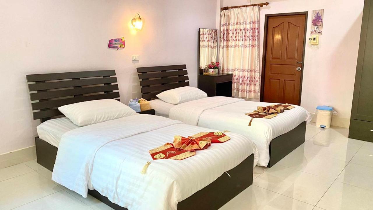 Pennaung Resort Bueng Kan Ngoại thất bức ảnh